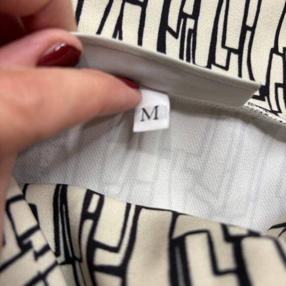 Bryn Walker Size M Top Keeley Cream and Black Geometric Print Tunic Lagenlook - Picture 6 of 13
